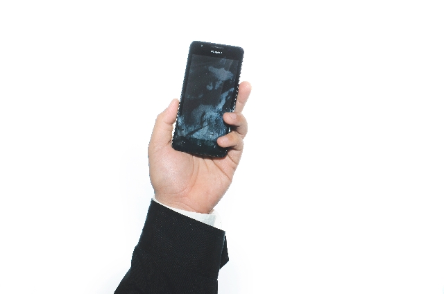 ワイモバイルの「Nexus 5」 Android 5.0提供が始まったけれど。